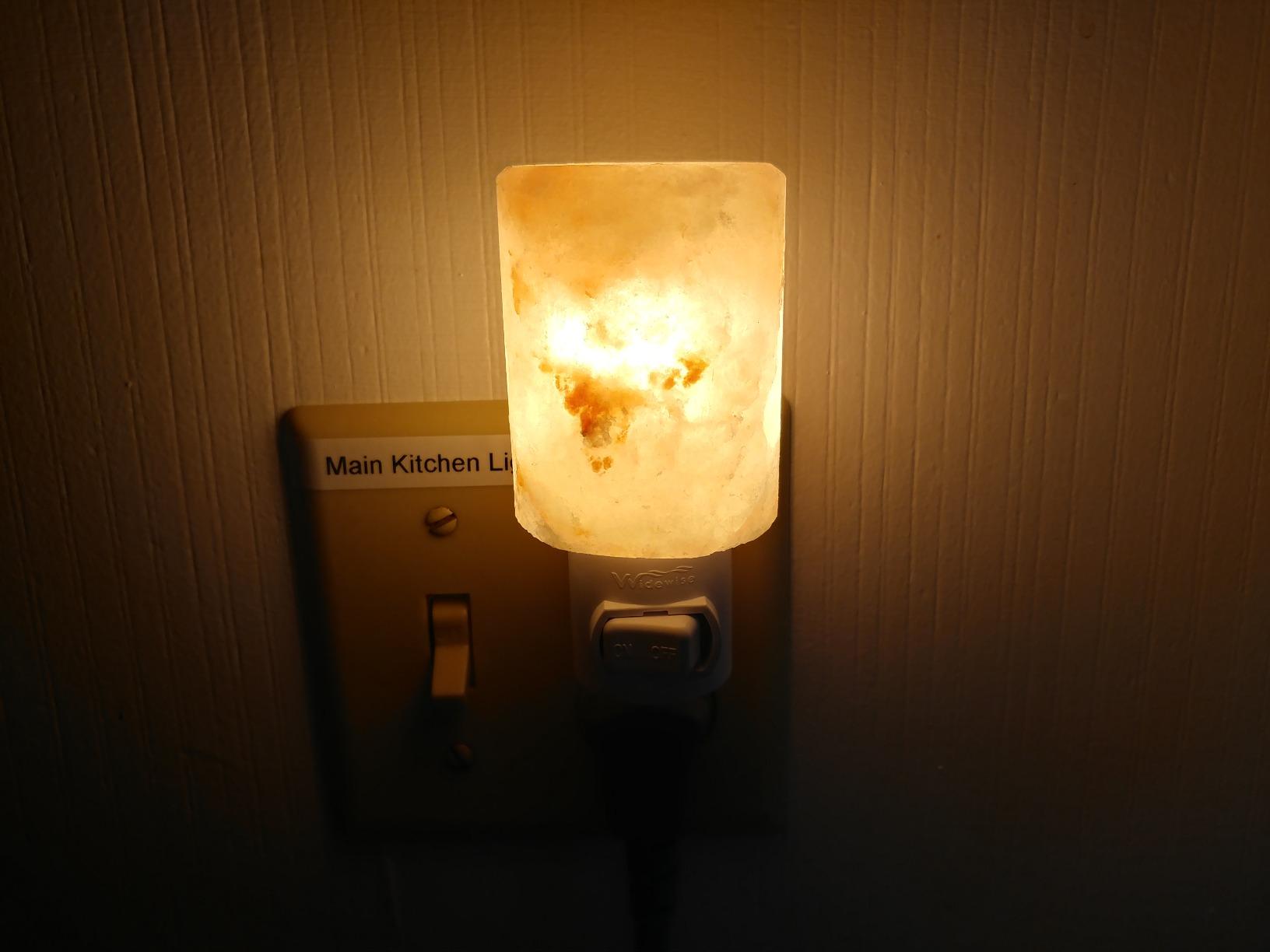 Syntus Himalayan Salt Lamp customer photo 2