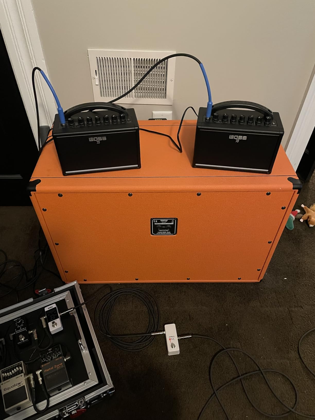 Boss Katana Mini 7-Watt Combo Amp customer photo 2