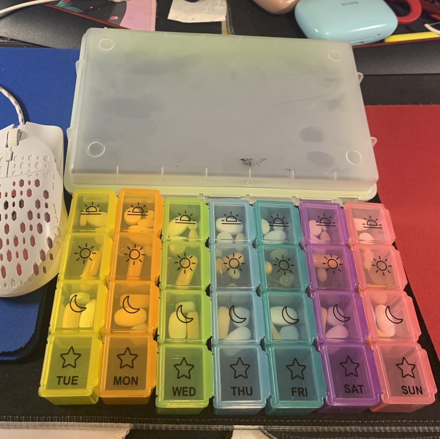 AUVON Large Moisture-Proof Weekly Pill Organizer 4 Times a Day, BPA-Free customer photo 1