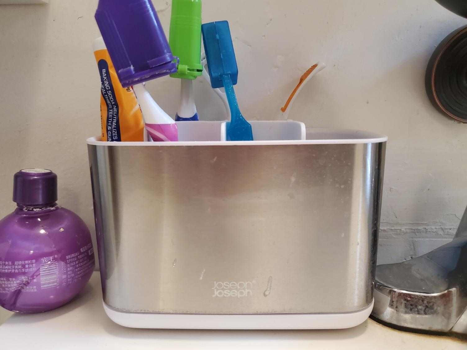 Joseph Joseph Easy-Store - Compact Toothbrush Holder Caddy Bathroom Storage , Grey/White, Regular customer photo 1