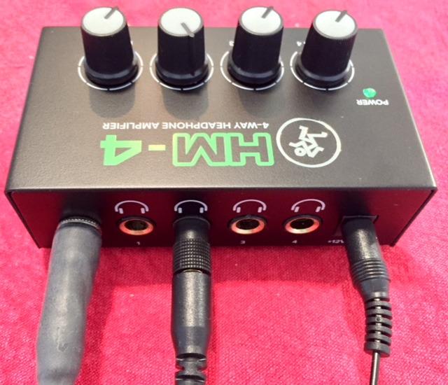 Mackie HM Series, 4-Way Headphone Amplifier Mixer Accessory 1-ch x 4 headphones (HM-4), Black customer photo 2