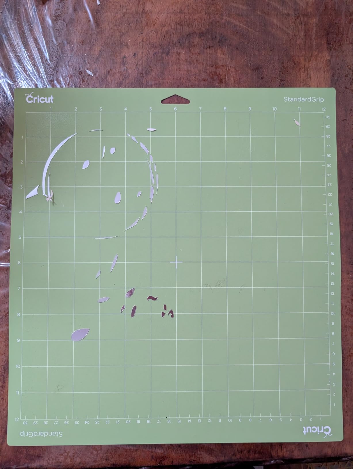 Cricut StandardGrip Adhesive Cutting Mat (12in x12in) - 3 Pack, Green customer photo 1