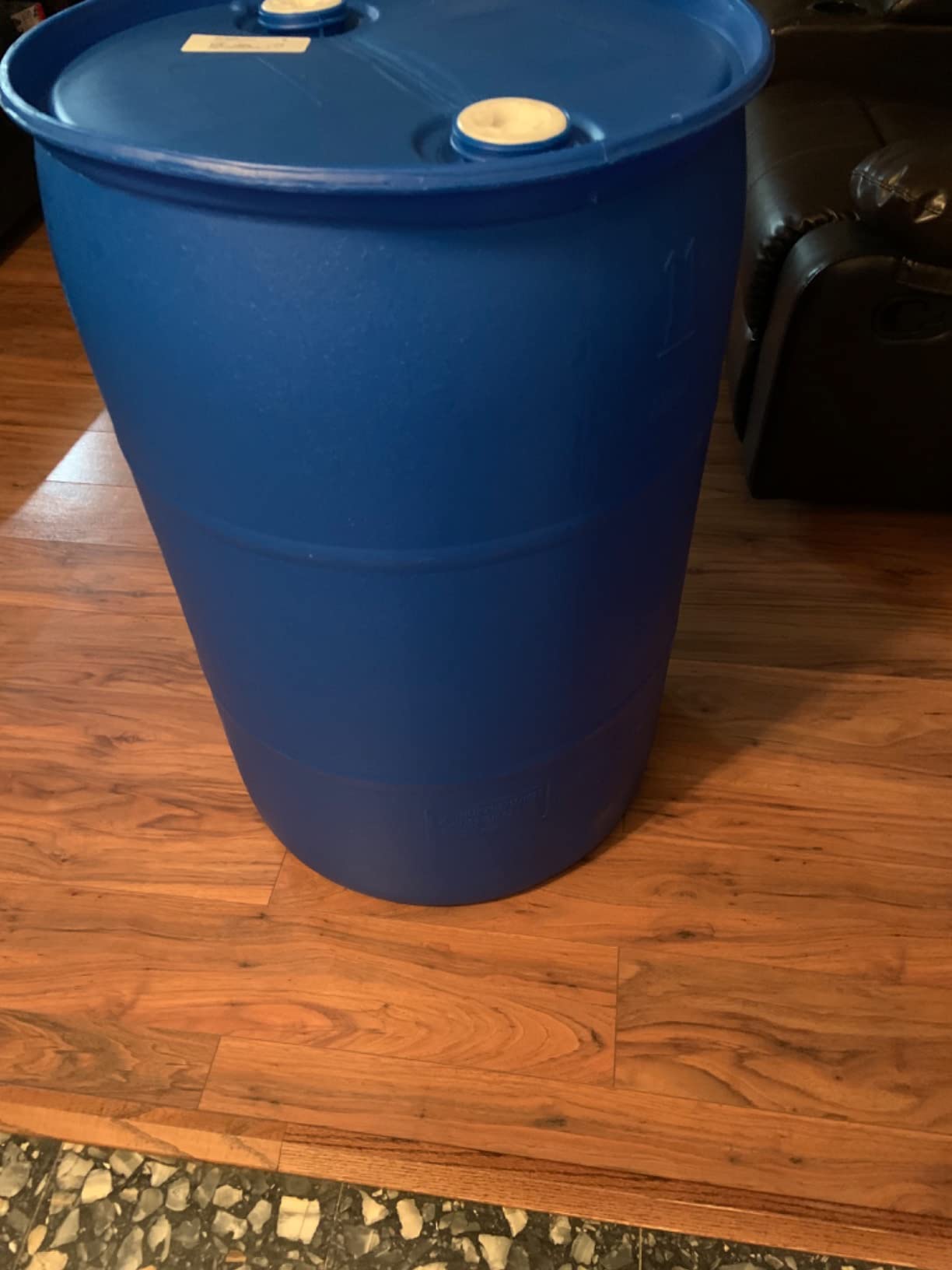 55 Gallon Blue Water Barrel | Solid Mold |2 Inch Bung Holes, Good for Long Term Drinking Water Use | BPA Free customer photo 2