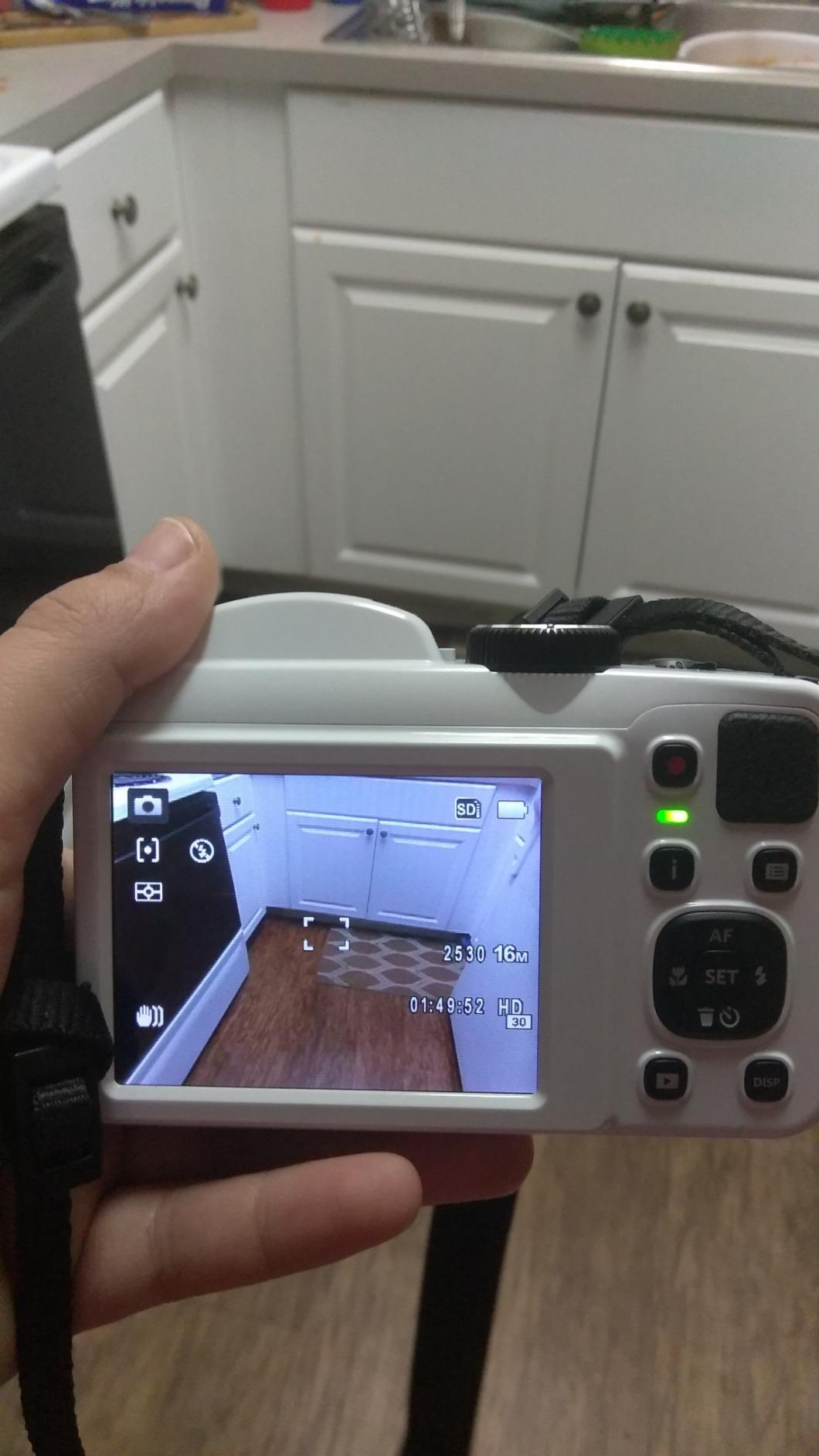 Kodak PIXPRO Astro Zoom AZ252-RD 16MP Digital Camera with 25X Optical Zoom and 3