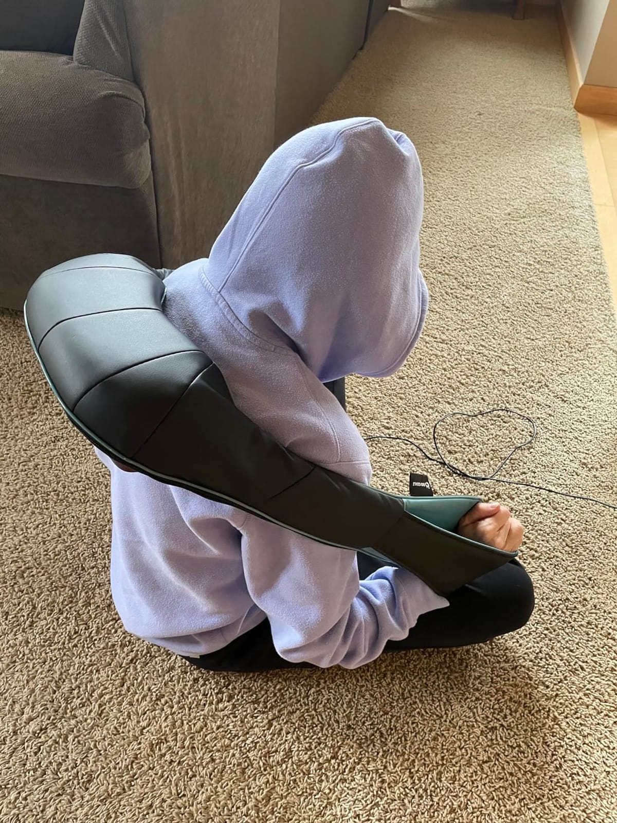 Mo Cuishle Women Men Gifts, Shiatsu Back Shoulder & Neck Massager with Heat customer photo 2