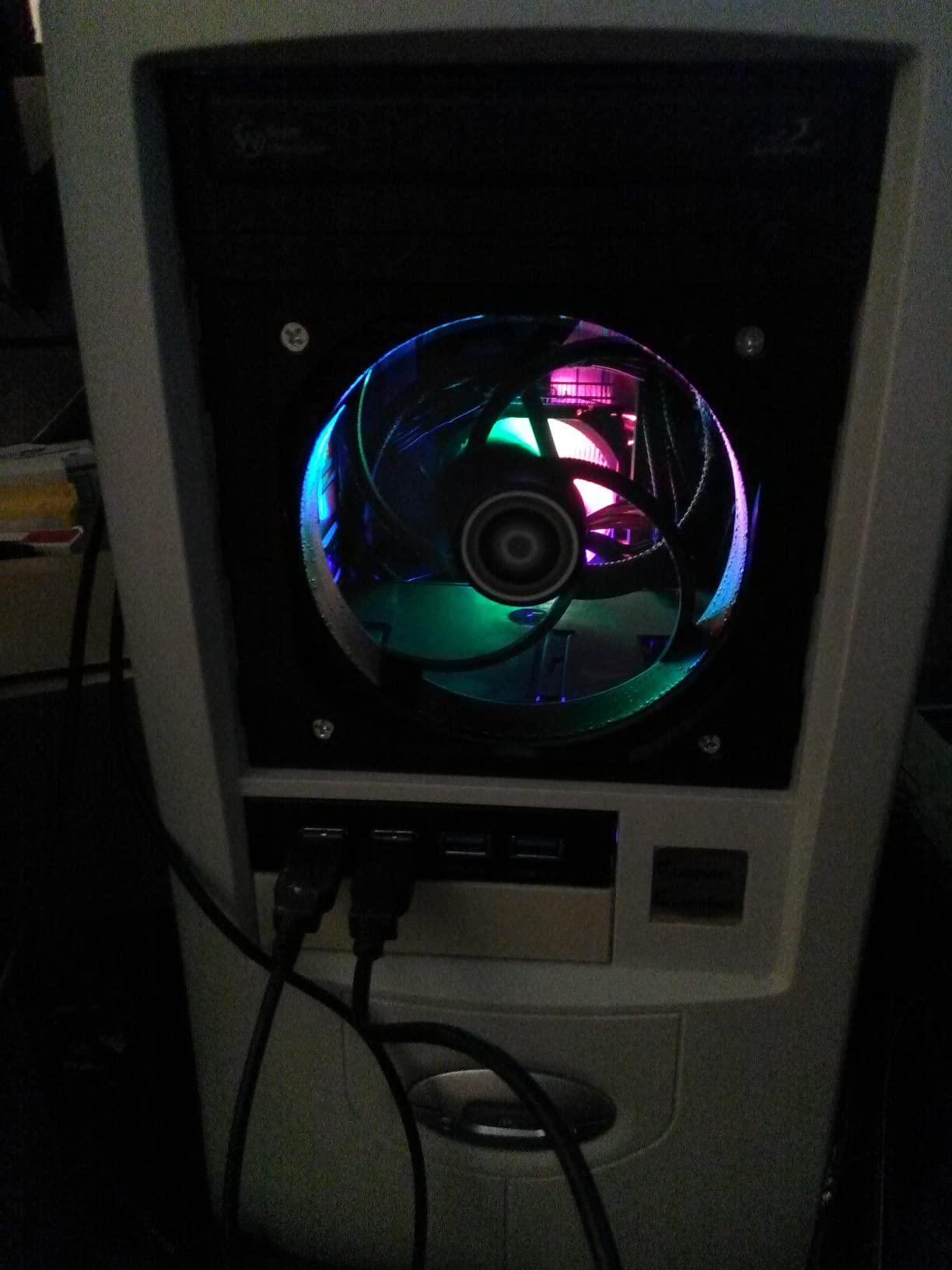 ARCTIC P12 PWM PST - PC Fan, 120mm Fan, PC Case Fan, Pressure-optimised customer photo 2