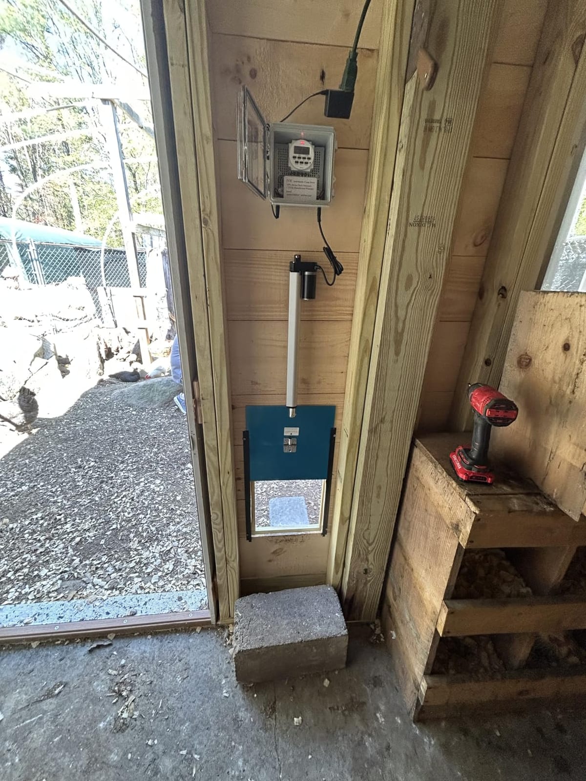JVR Automatic Chicken Coop Door, Timer, Anti-Pinch, Aluminum Predator Proof customer photo 1