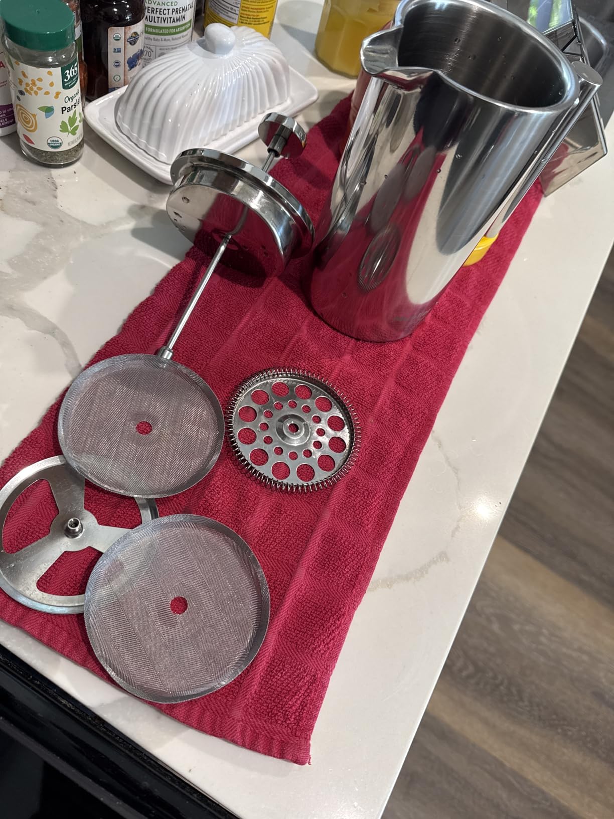 MuellerLiving French Press Coffee Maker 34oz, Stainless Steel French Press Coffee, 4 Filter Heat Resistant Double Insulated, Rust-Free, Food Grade, Dishwasher Safe Coffee Pot customer photo 2