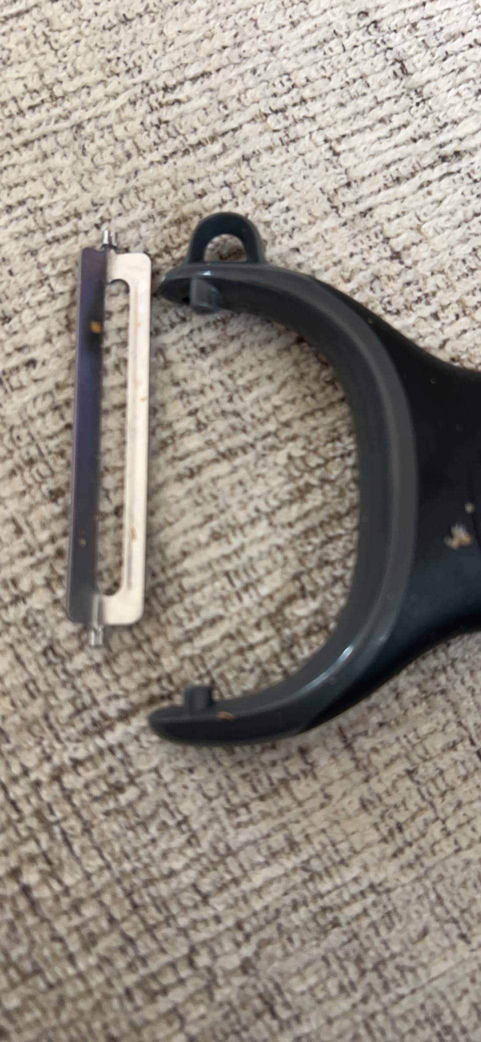 OXO Good Grips Prep Y-Peeler, Silicone customer photo 1