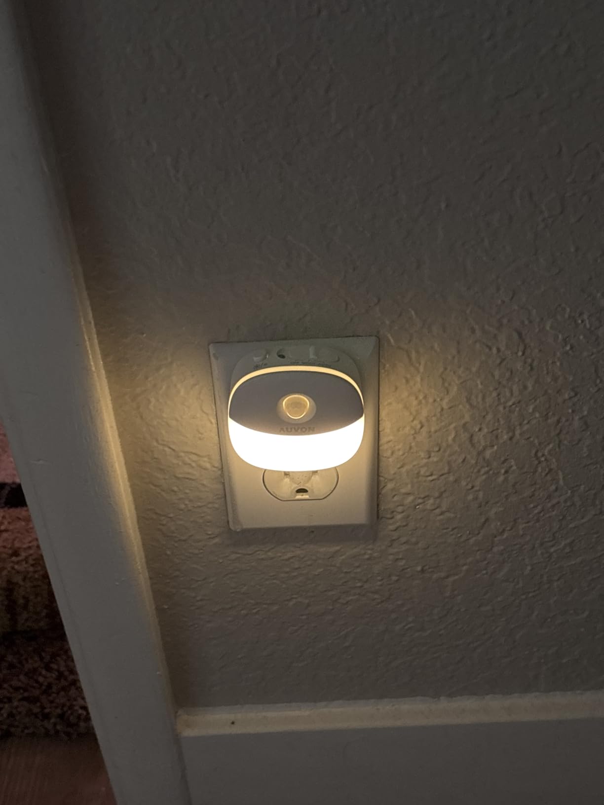 AUVON Plug-in Night Light, Motion Sensor and Dusk to Dawn Sensor, 4 Packs customer photo 1