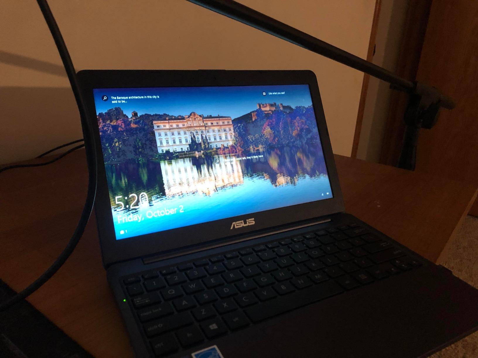 ASUS L203MA-DS04 VivoBook L203MA Laptop, 11.6” HD Display, Intel Celeron Dual Core CPU, 4GB RAM, 64GB Storage, USB-C, Windows 10 Home In S Mode, Up To 10 Hours Battery Life, One Year Of Microsoft 365 customer photo 1