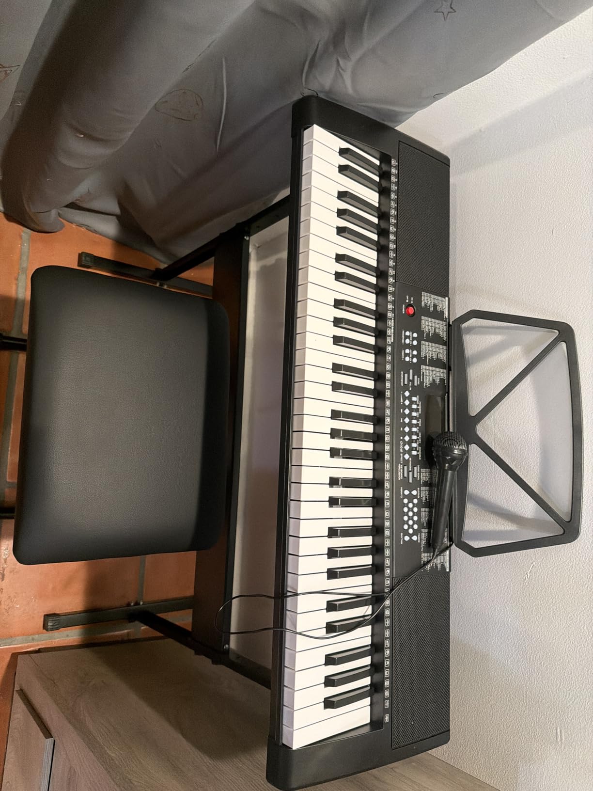 Best Choice Products 61-Key Electronic Keyboard Piano Portable Electric Keyboard Complete Beginner Set w/LED Screen, Stand, Bench, Headphones - Black customer photo 1