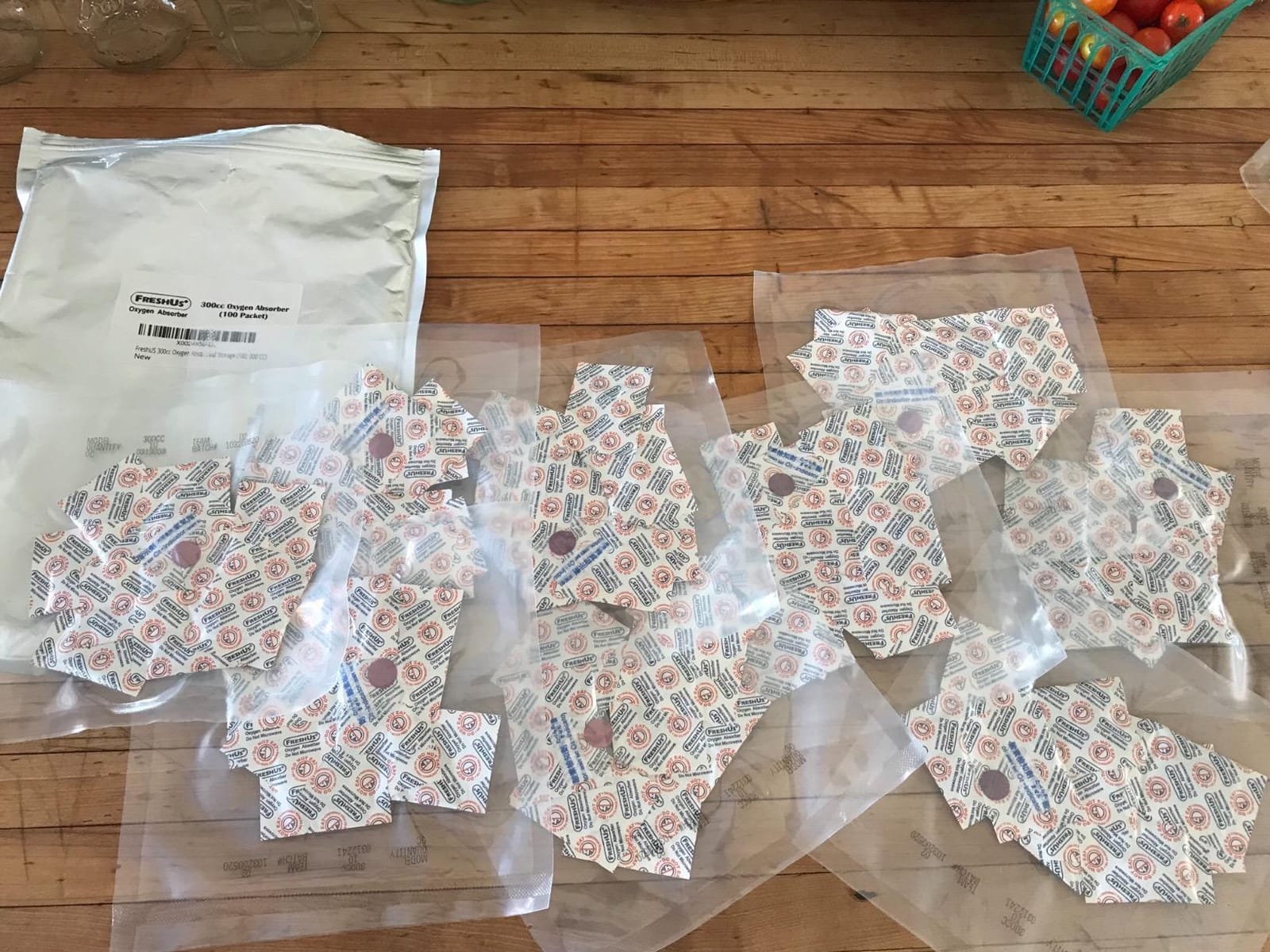 FreshUS 300cc Oxygen Absorber(10 individual pack of 10 Packets, Total 100 Packets) - Long Term Food Storage (100, 300 CC) customer photo 1
