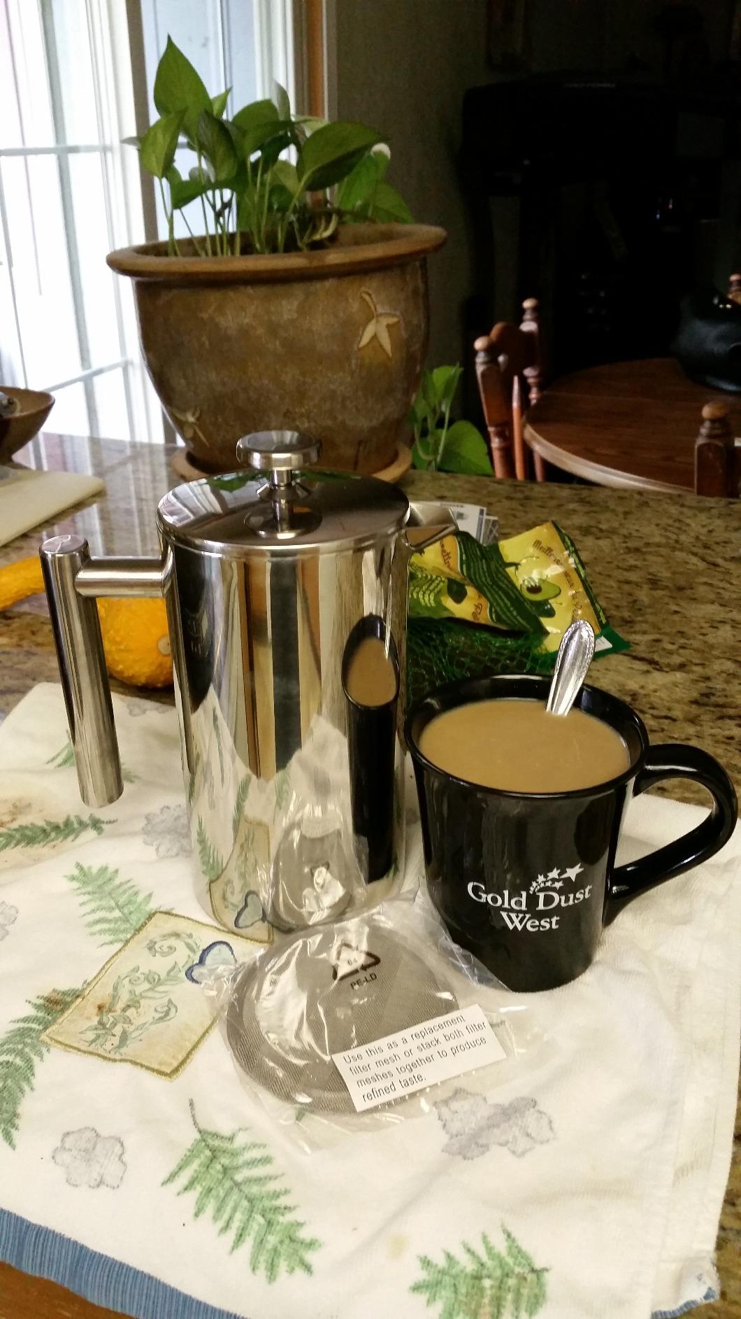 Secura French Press Coffee Maker, 304 Grade Stainless Steel Insulated Coffee Press with 2 Extra Screens, 50oz (1.5 Litre), Silver customer photo 1