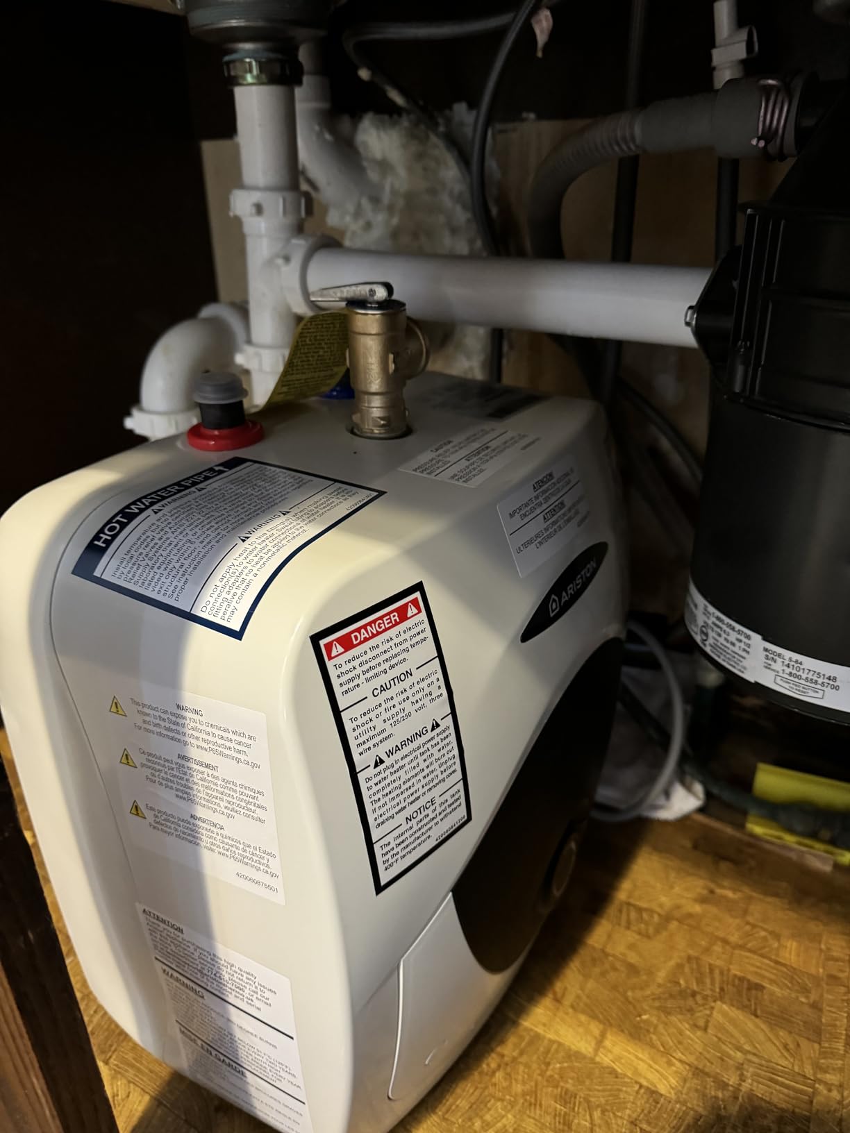 2.5 Gallon Capacity, 120-Volt – Ariston Andris Mini Tank Electric Water Heater – Heating Solution for Under Sink, RV, and Compact Spaces, Smart Boost for Versatile Heating, Simple Installation customer photo 1