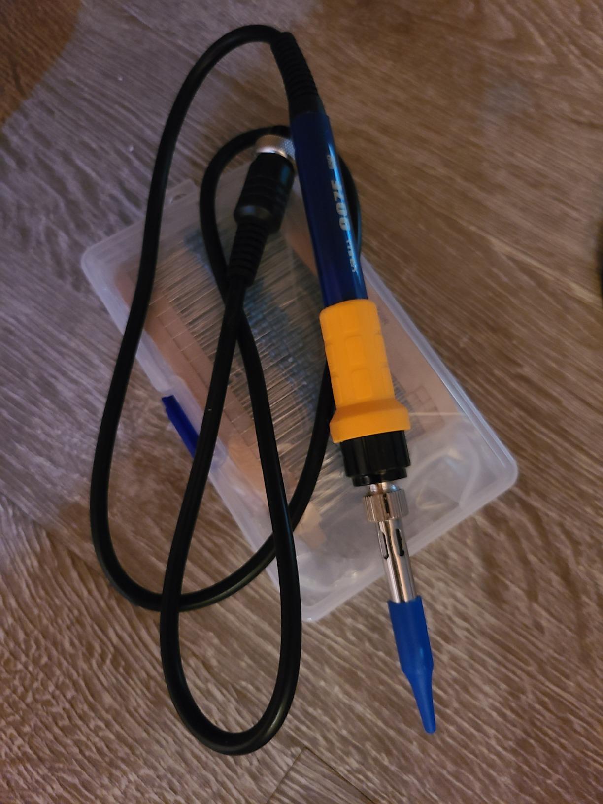 YIHUA 939D+ Digital Soldering Station, 75W Equivalent with Precision Heat Control (392°F to 896°F) and Built-in Transformer. ESD Safe, Lead Free with °C/°F display (Black) customer photo 1