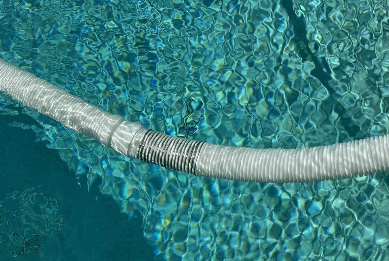 Hayward Poolvergnuegen Suction Pool Cleaner (4 Wheel) Pools up to 20 x 40ft customer photo 2