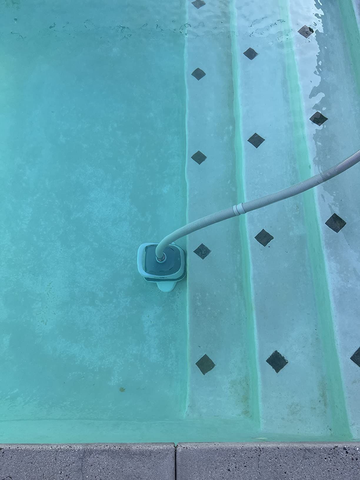 Hayward PoolVac XL Suction Pool Cleaner for Inground Pools up to 20 x 40 ft customer photo 2