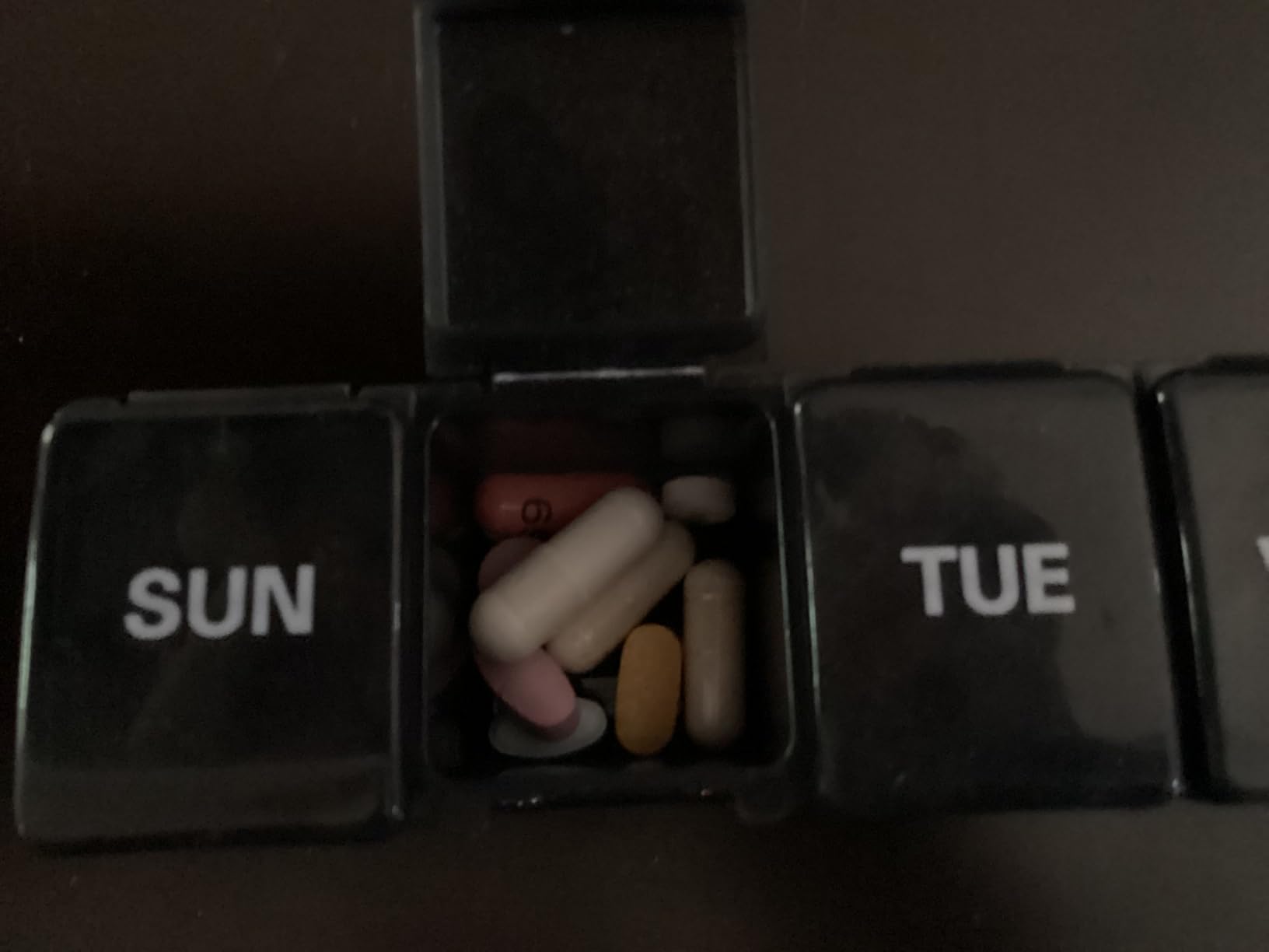 Sukuos Extra Large Weekly Pill Organizer, 7 Day Daily Pill Box Case Easy to Open, Silkscreen Printed Medicine Container with Clear Lid for Vitamins, Fish Oils or Supplements customer photo 2