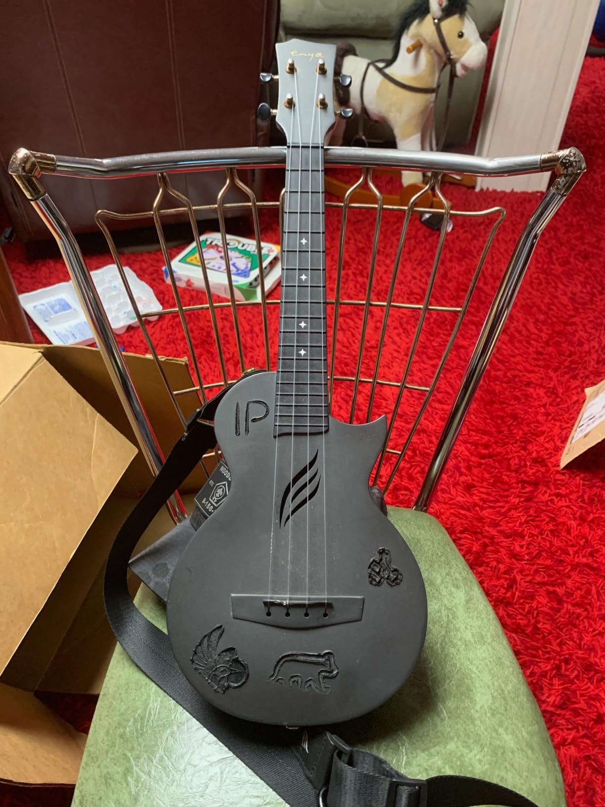 Enya NOVA U 23-Inch Carbon Fiber Concert Travel Ukulele, Black customer photo 2