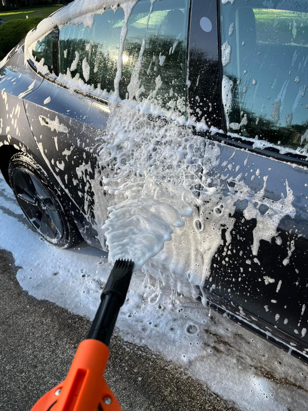SwiftJet Car Wash Foam Gun + Microfiber Wash Mitt - Foam Cannon Works with Any Soap - Garden Hose Car Foam Sprayer - Car Wash Kit - Car Accessories Foam Blaster (Orange Foam Gun with Mitt) customer photo 1