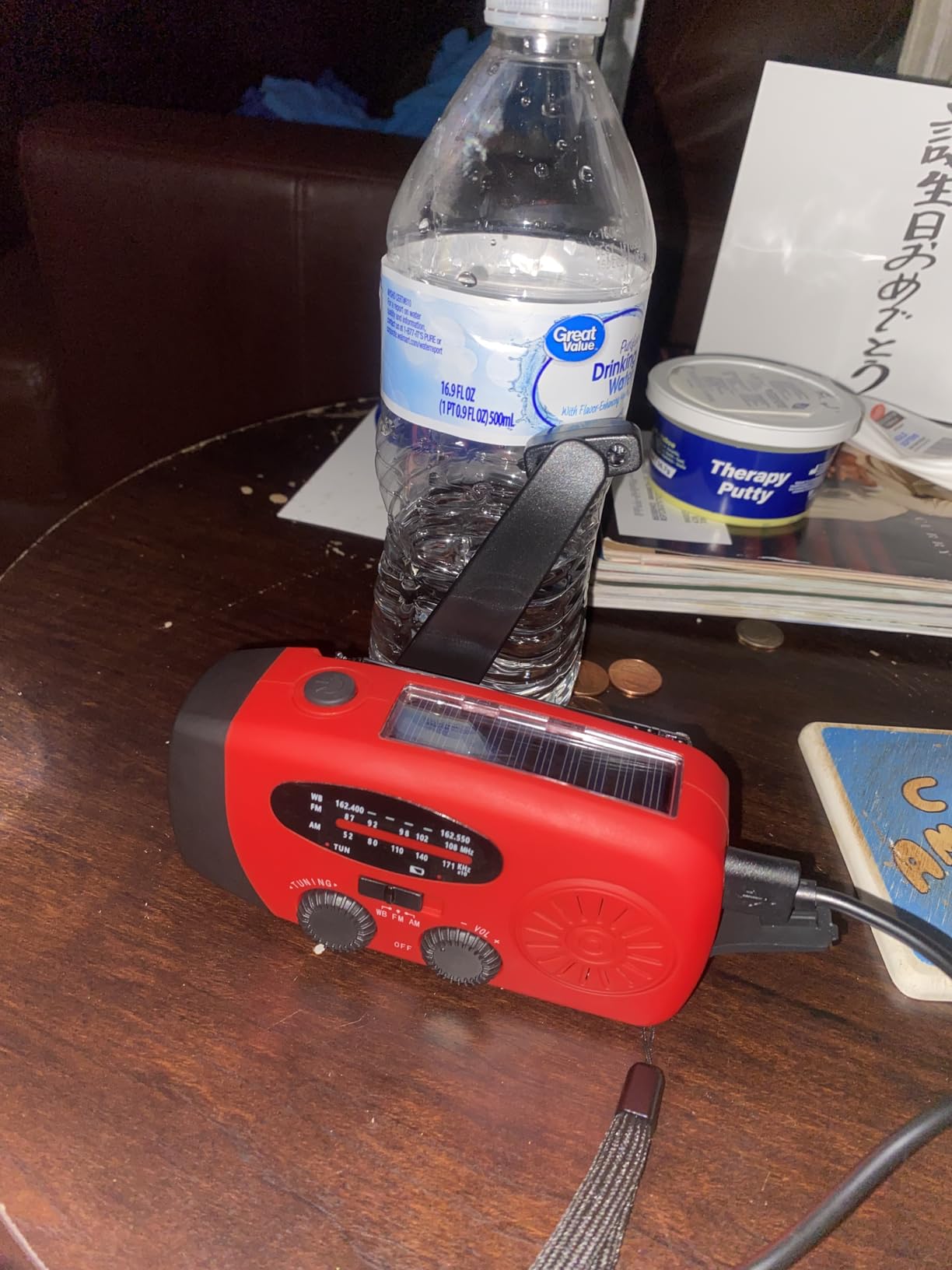 RunningSnail Emergency Crank Radio with 3-Mode Flashlight & Reading Lamp customer photo 1