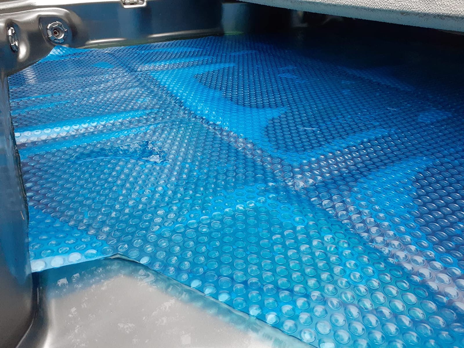 Spa Depot Thermo-Float 16-mil 7ft x 7ft Hot Tub Bubble Cover Floating Spa Blanket - trimmable Heavy-Duty Insulating Solar Heating customer photo 2