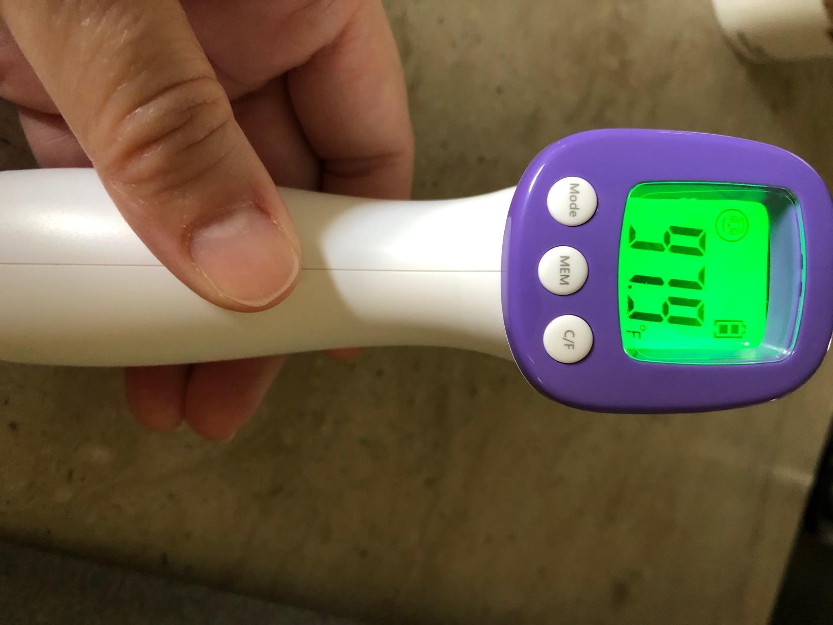 Hotodeal No-Touch Infrared Forehead Thermometer for Adults, Kids & Babies customer photo 1