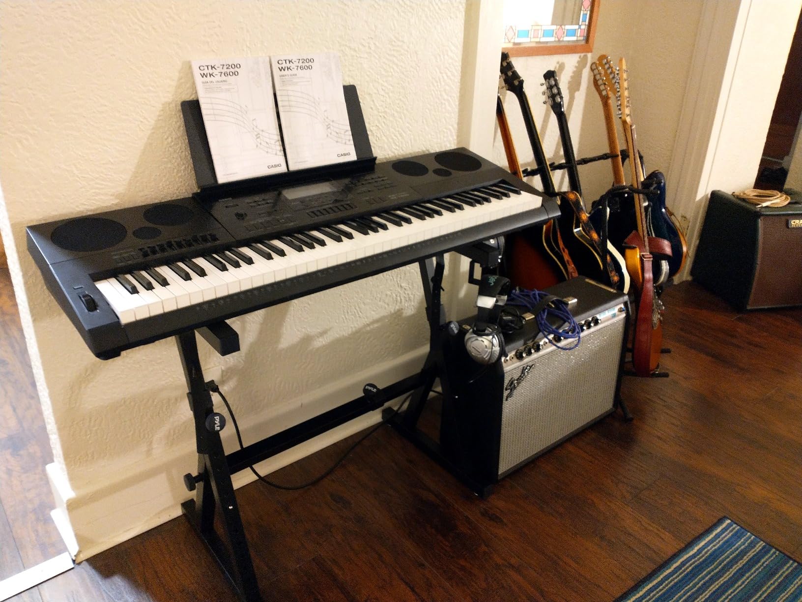 Pyle Heavy Duty Folding Keyboard Stand - Sturdy Reinforced Z Design w/ Adjustable Width & Height, Foam Padded Arms, Digital Piano Stand, Fits 54-88 Key Electric Pianos & Used for Travel & Storage customer photo 1