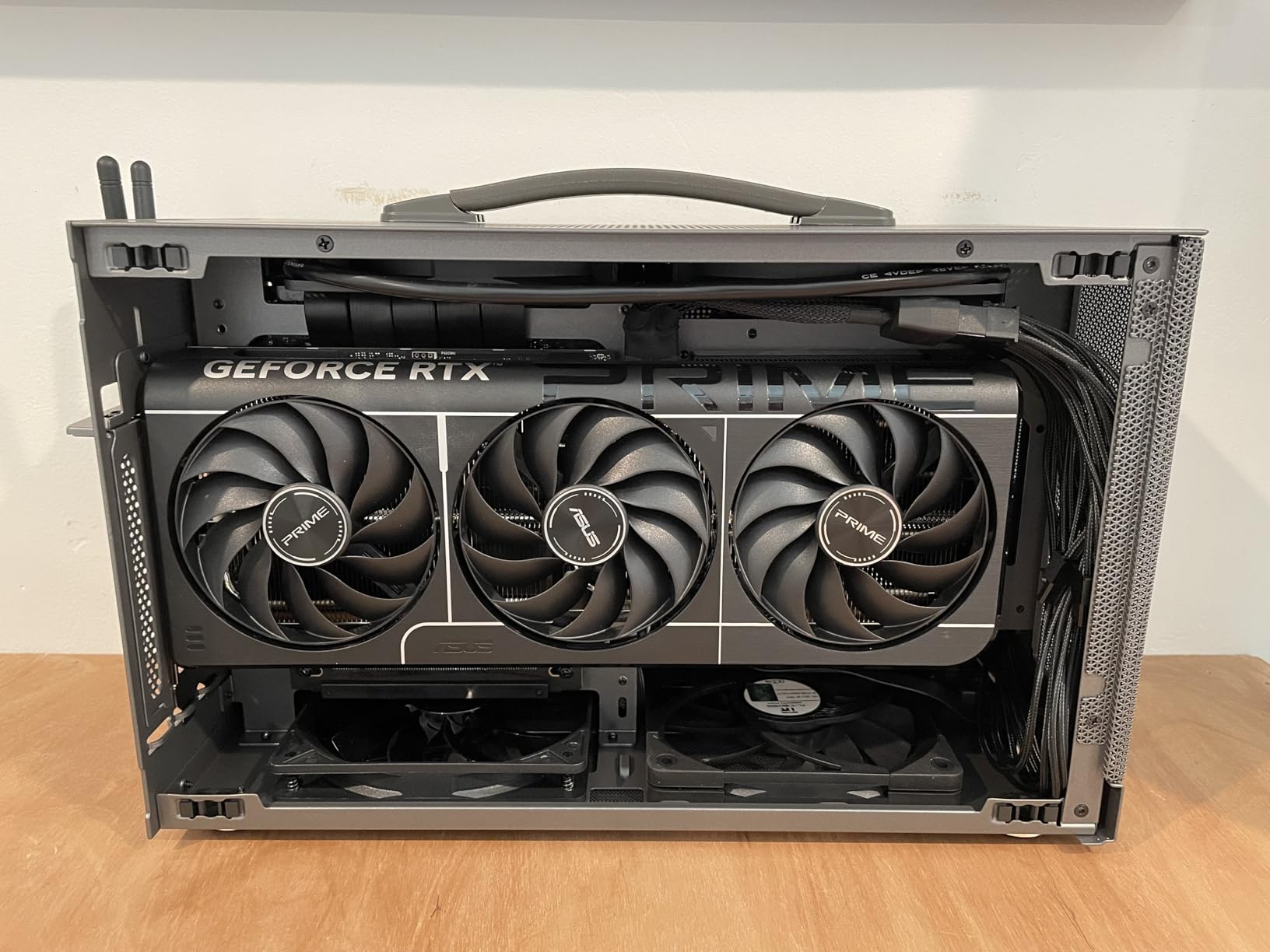 ASRock B550M-ITX/AC Supports 3rd Gen AMD AM4 Ryzen™ / Future AMD Ryzen™ Processors motherboard Mini ITX customer photo 2