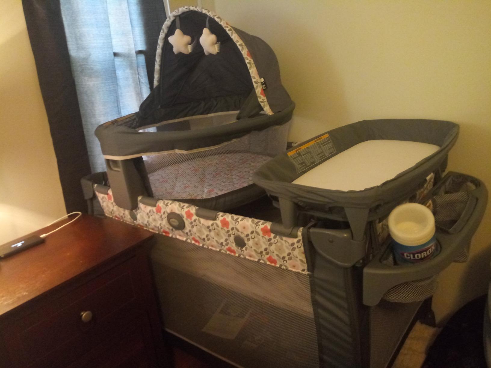 Graco Travel Dome LX Pack 'n Play Playard, Redmond customer photo 1