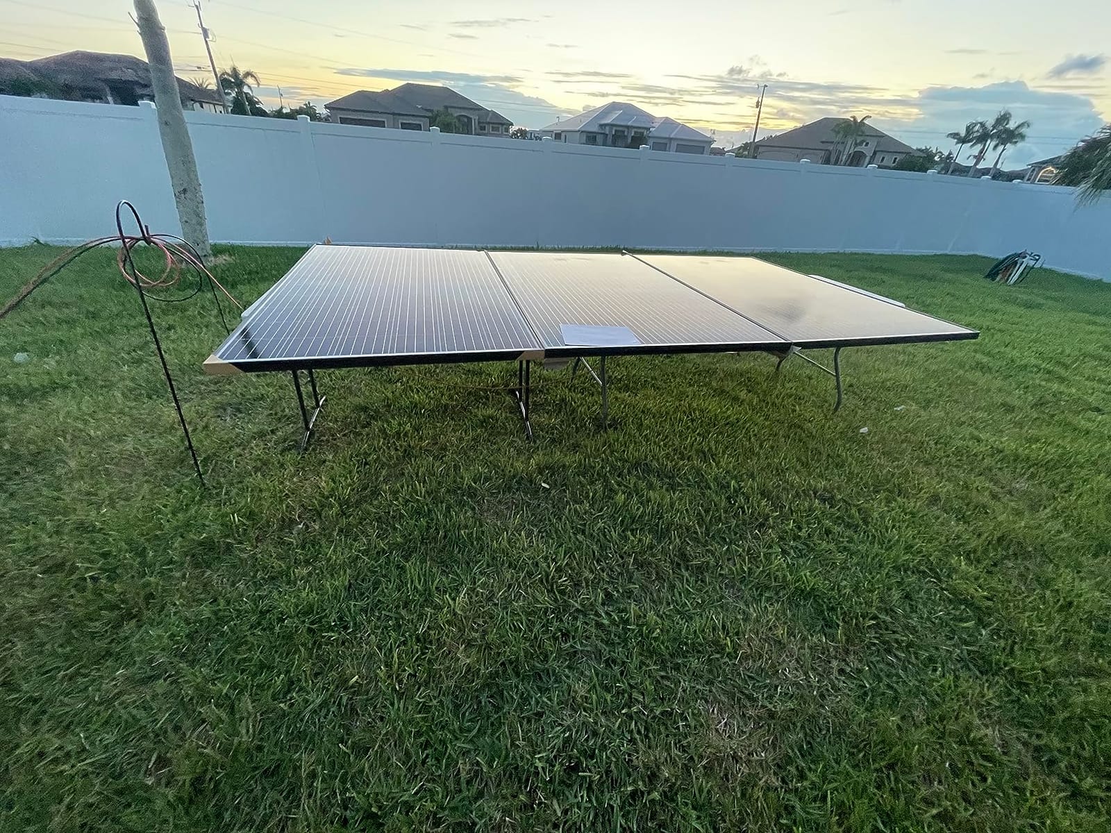 Renogy Solar Panels 640 Watt N-Type 18BB, 25% High-Efficiency | 2PCS 320W Solar Panels for Homes Rooftops Farms Yards Sheds Off-Grid Systems, Efficient Power in Less Space, IP68 customer photo 1
