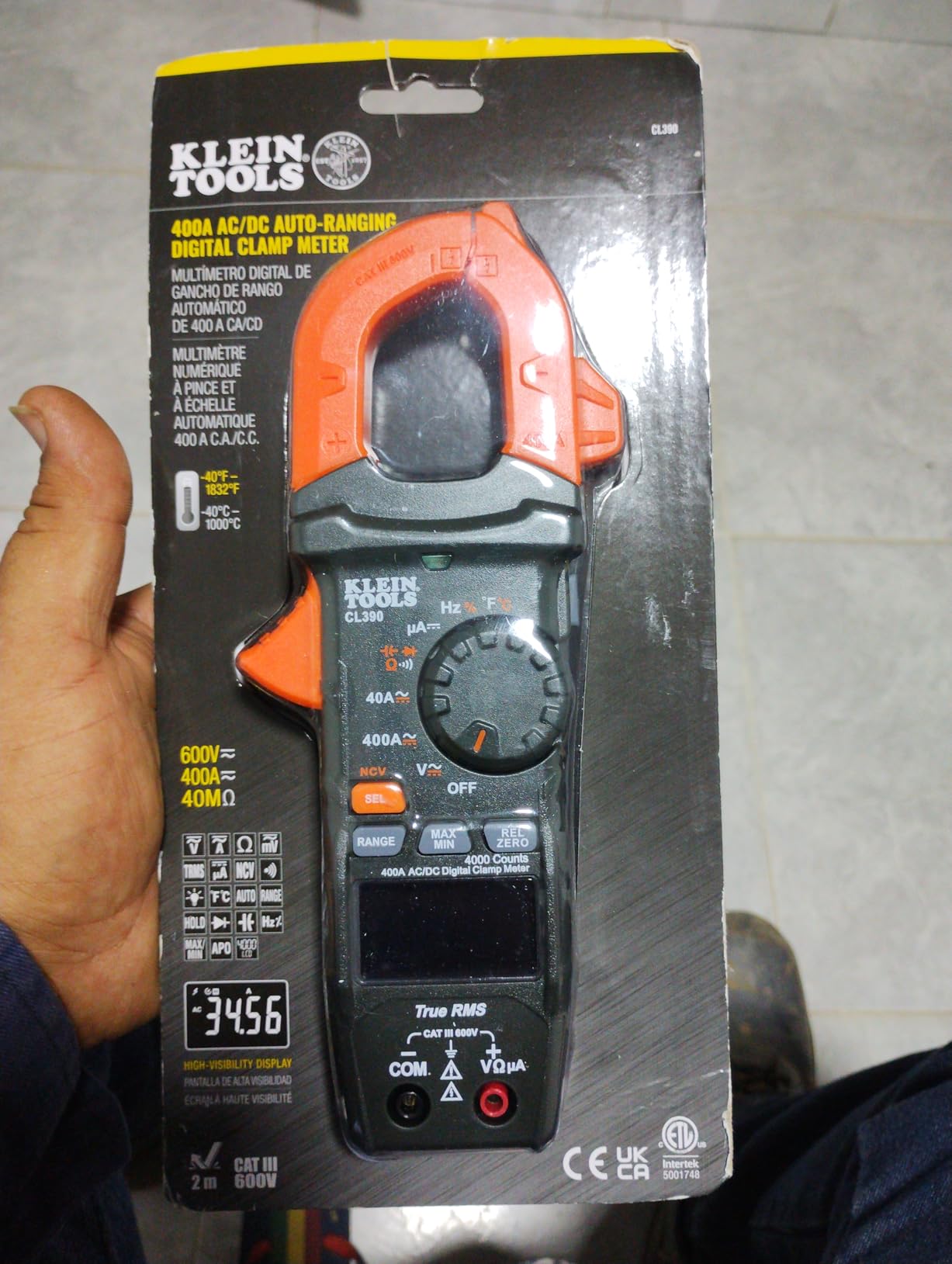 Klein Tools CL390 AC/DC Digital Clamp Meter, Auto-Ranging, 400 Amp customer photo 2