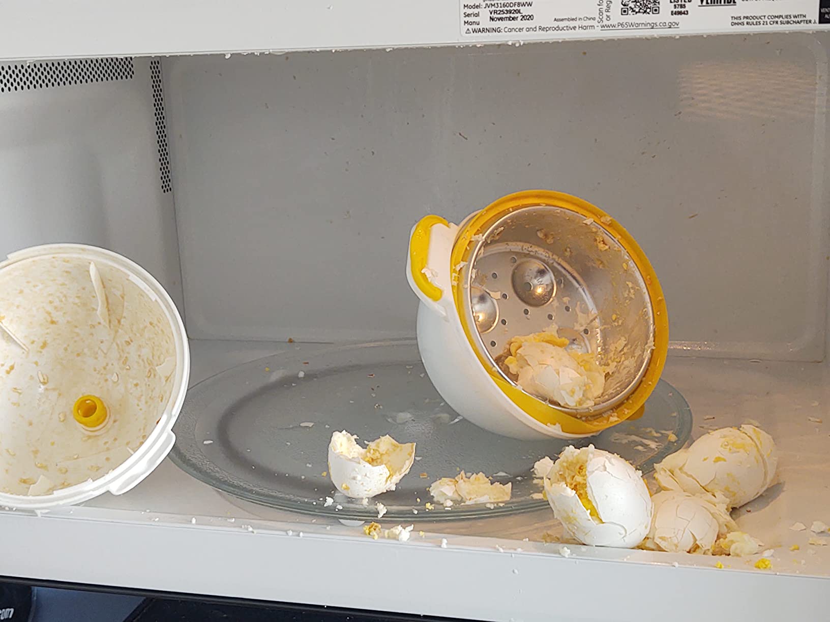 Eggpod by Emson Egg Cooker Wireless Microwave Hardboiled Egg Maker, Cooker, Egg Boiler & Steamer, 4 Perfectly-Cooked Hard boiled Eggs in Under 9 minutes As Seen On TV customer photo 2