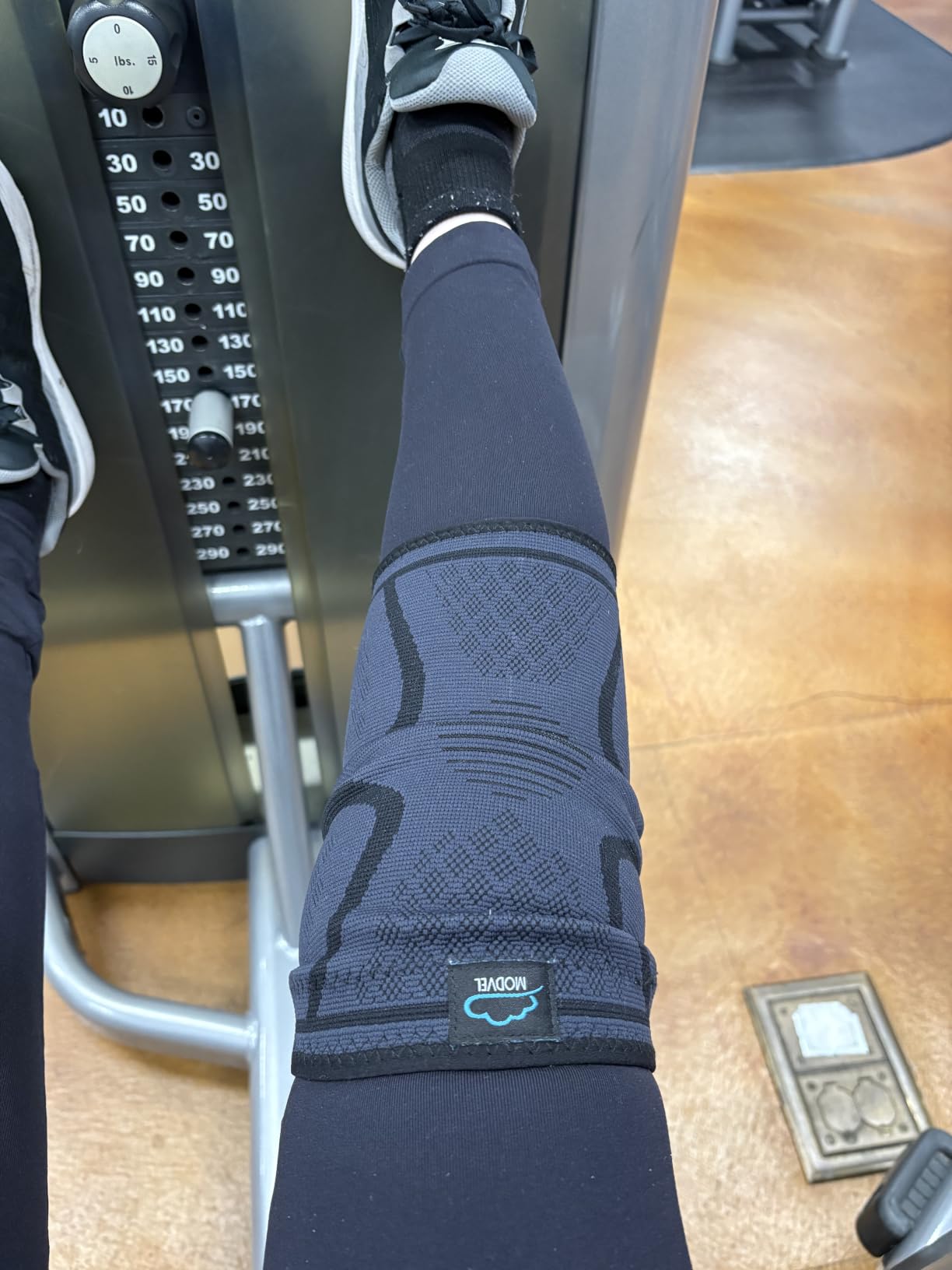 Modvel Compression Knee Brace for Women & Men - 2 Pack Knee Brace for Running Knee Pain, Knee Support Compression Sleeve, Workout Sports Knee Braces for Meniscus Tear ACL & Arthritis Pain Relief customer photo 1