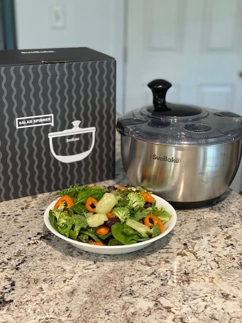 Stainless Steel Salad Spinner, 4.8 Qt Vegetable Washer, BPA-Free Lettuce Dryer with Crank Design, Easy Clean, Non-Slip Base - Transparent Lid customer photo 1
