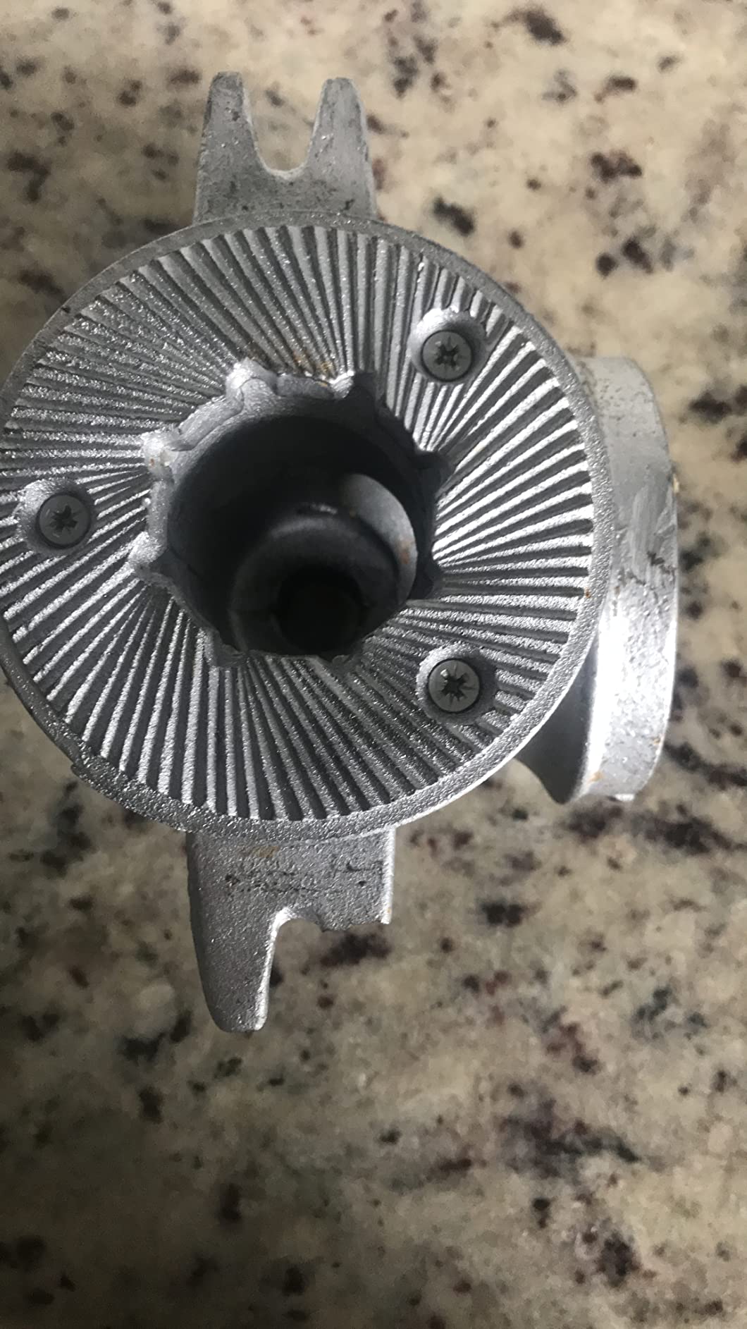 Hand Crank Grain Mill, Hand Cranking Operation Grain Grinder Table Clamp Manual Corn Grain Grinder Cast Iron Mill Grinder for Grinding Nut Spice Wheat Coffee Home Kitchen Commercial Use,Silver customer photo 2