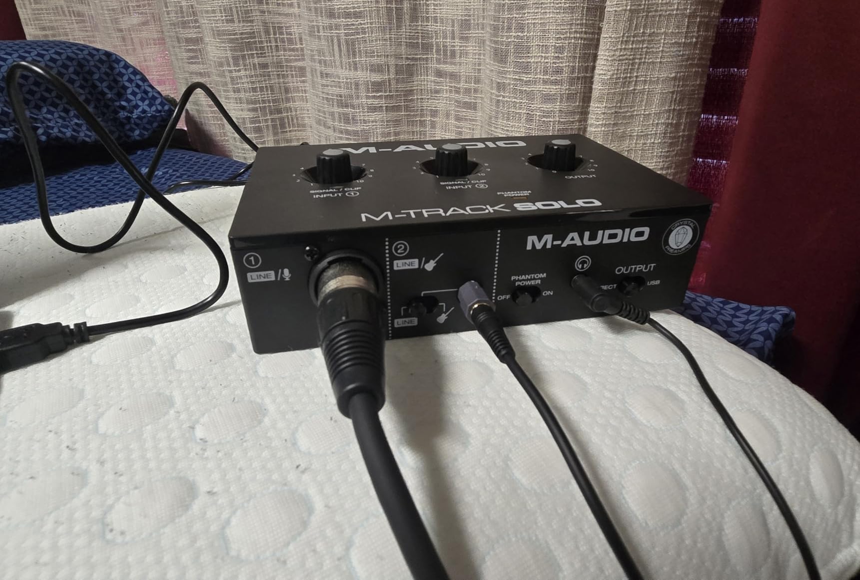 M-AUDIO M-Track Solo USB Audio Interface | XLR, Line and DI Inputs, Professional Software Suite for Recording, Streaming, and Podcasting customer photo 1