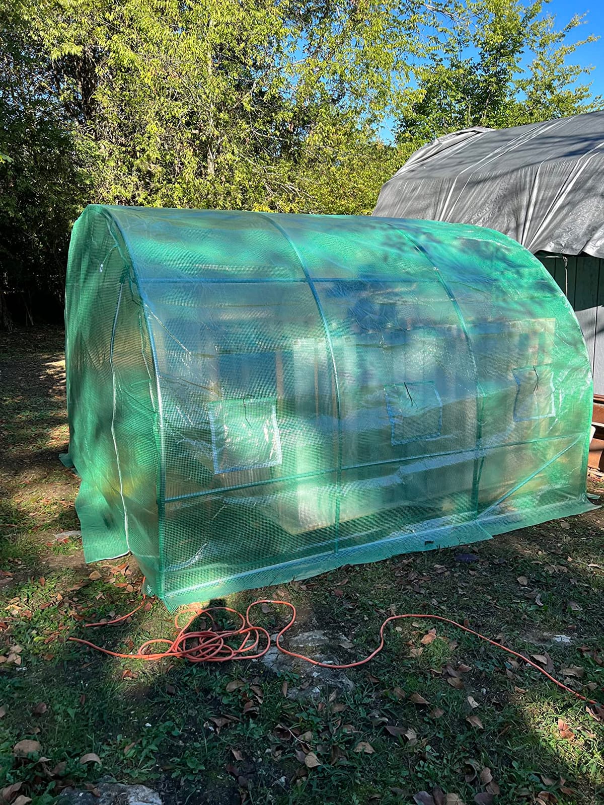 Outsunny 10' x 10' x 6.5' Walk-in Tunnel Hoop Greenhouse PE Cover Green customer photo 1
