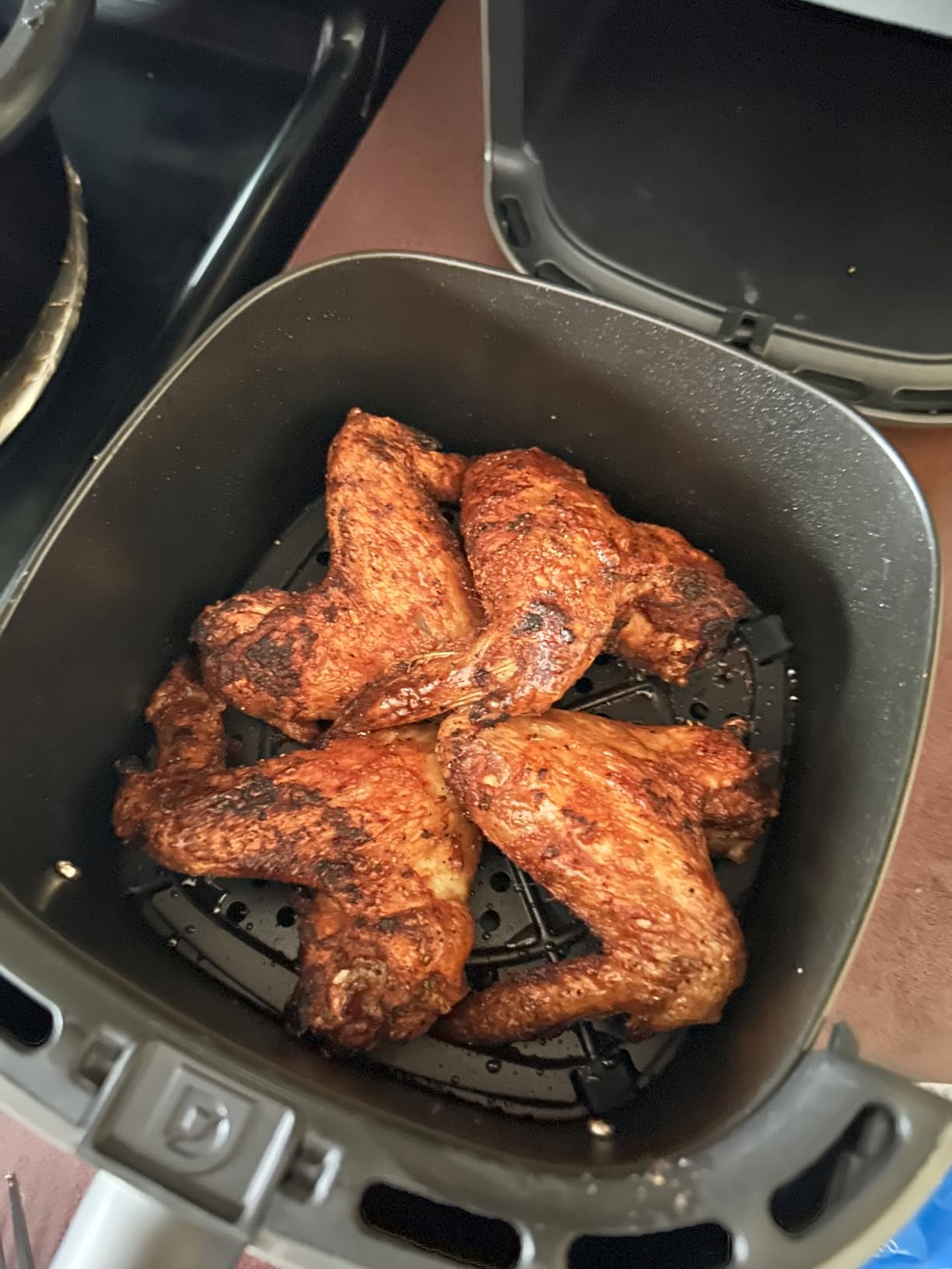 Dash Tasti-Crisp Digital Air Fryer, 2.6 Quart, Aqua customer photo 2