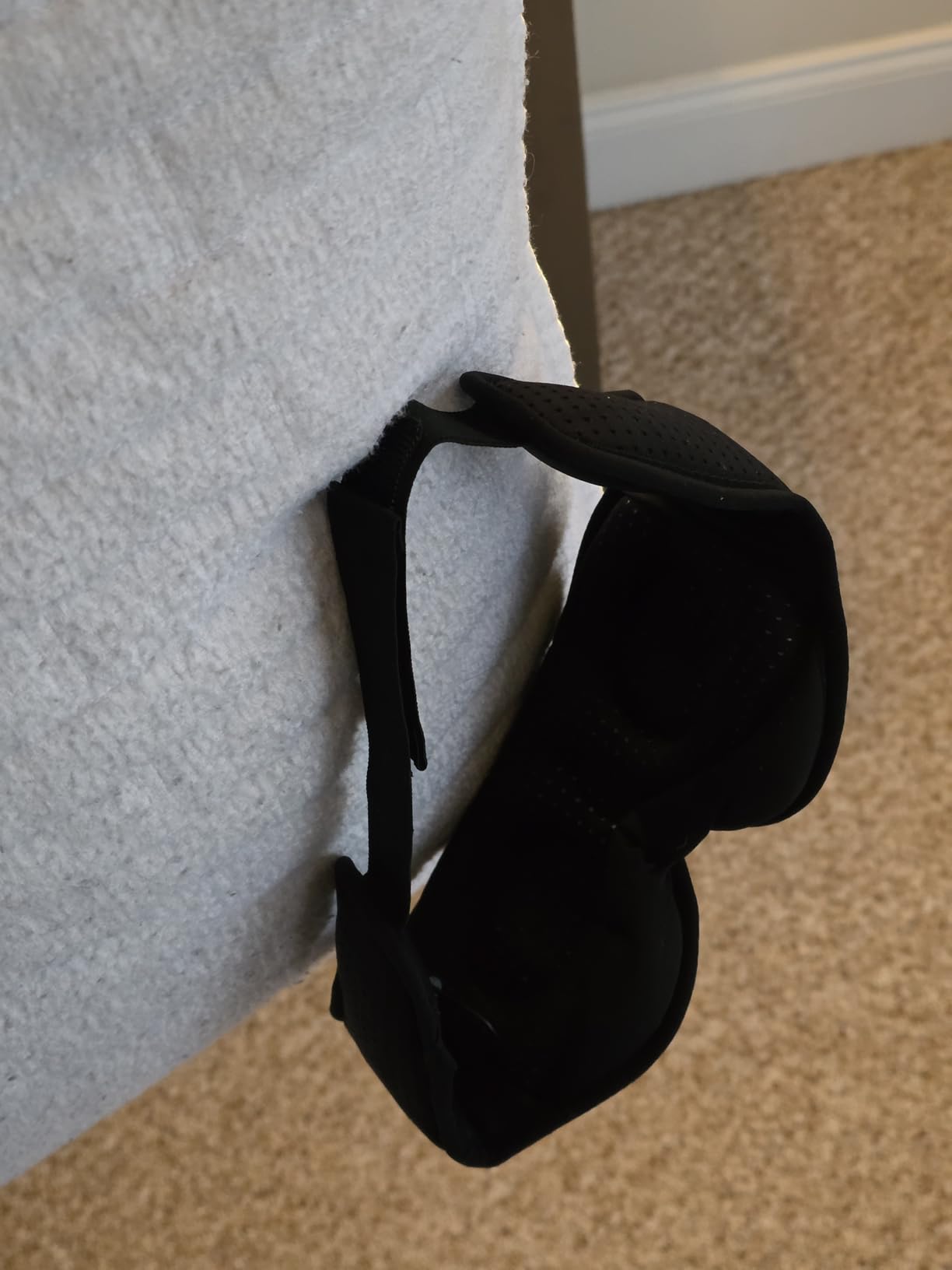 MUSICOZY Sleep Headphones Bluetooth 5.4 Sleep Eye Mask with HD Speakers customer photo 2