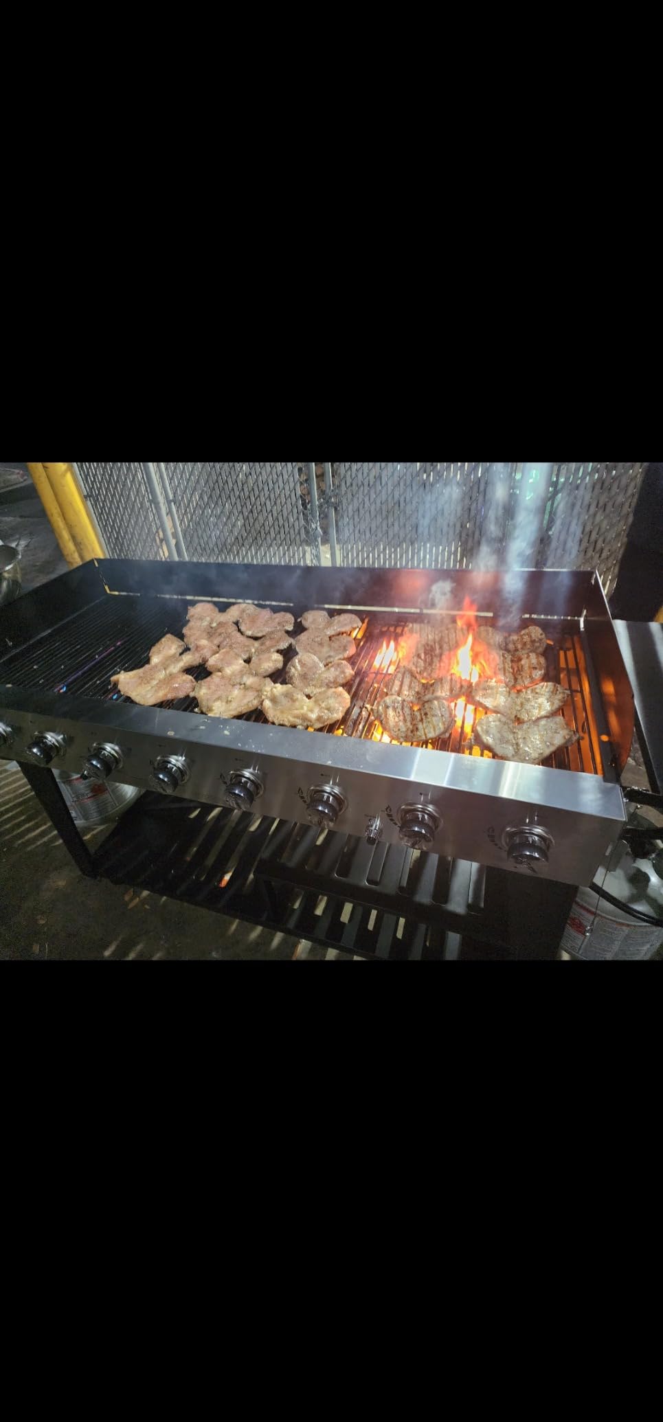 Royal Gourmet 8-Burner Gas Grill, 104,000 BTUs Liquid Propane Grill customer photo 1