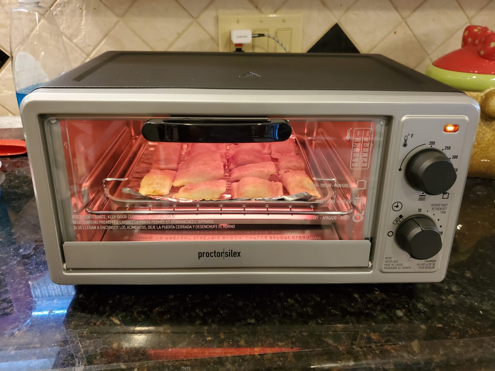 Proctor Silex 4 Slice Countertop Toaster Oven | Bake, Broil, Toast | 200-450F Adjustable Temp | 30 Minute Timer | Automatic Shutoff | Black and Silver | 31260G customer photo 1