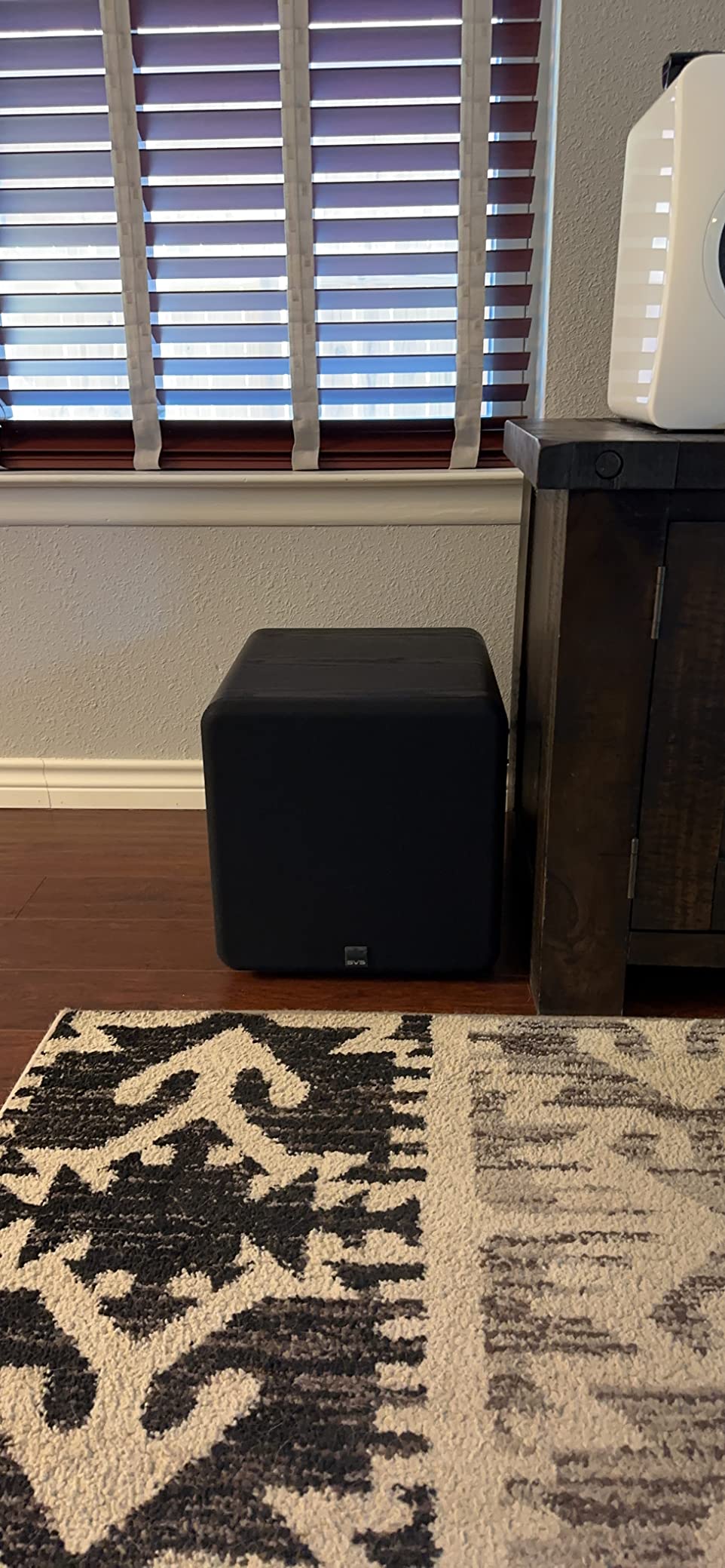 SVS SB-1000 Pro Subwoofer (Black Ash) | 12-in Driver, 325 Watt RMS, Sealed Cabinet customer photo 2