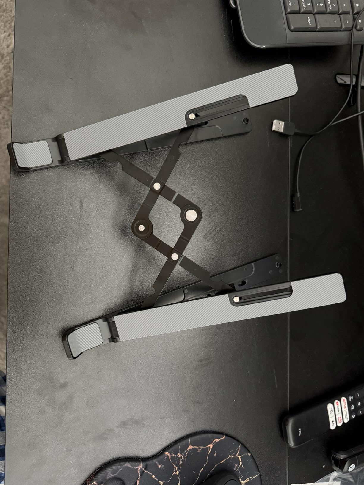 Adjustable Laptop Stand, Portable Laptop Riser for Desk customer photo 2