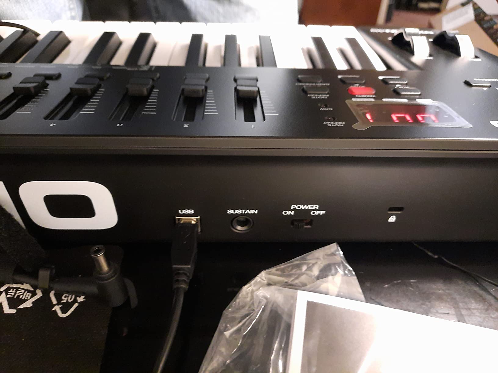 M-AUDIO Oxygen 49 MKV USB MIDI Keyboard Controller customer photo 1