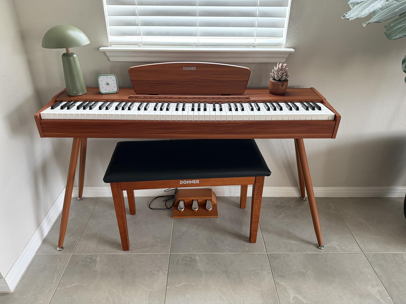 Donner DDP-80 Digital Piano 88 Key Weighted Keyboard, Full-size Electric Piano for Beginners, with Sheet Music Stand, Triple Pedal, Power Adapter, Supports USB-MIDI Connecting, Retro Wood Color customer photo 2