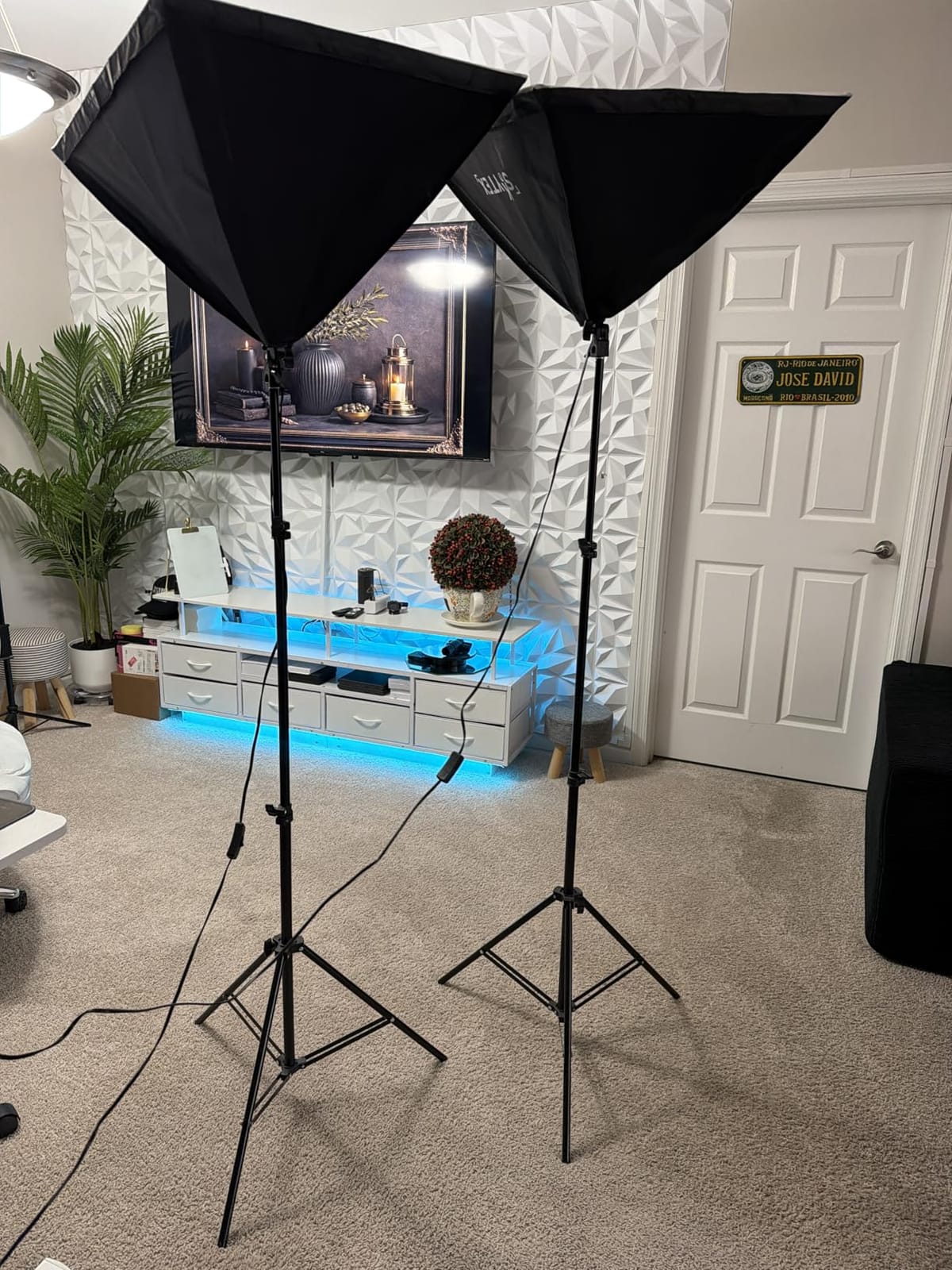 Skytex Softbox Lighting Kit 2Pack 20x28in Soft Box | 85W 2700-6400K E27 LED Bulb Continuous Photography Lighting, Photo Studio Lights Equipment for Camera Shooting, Video Recording customer photo 1
