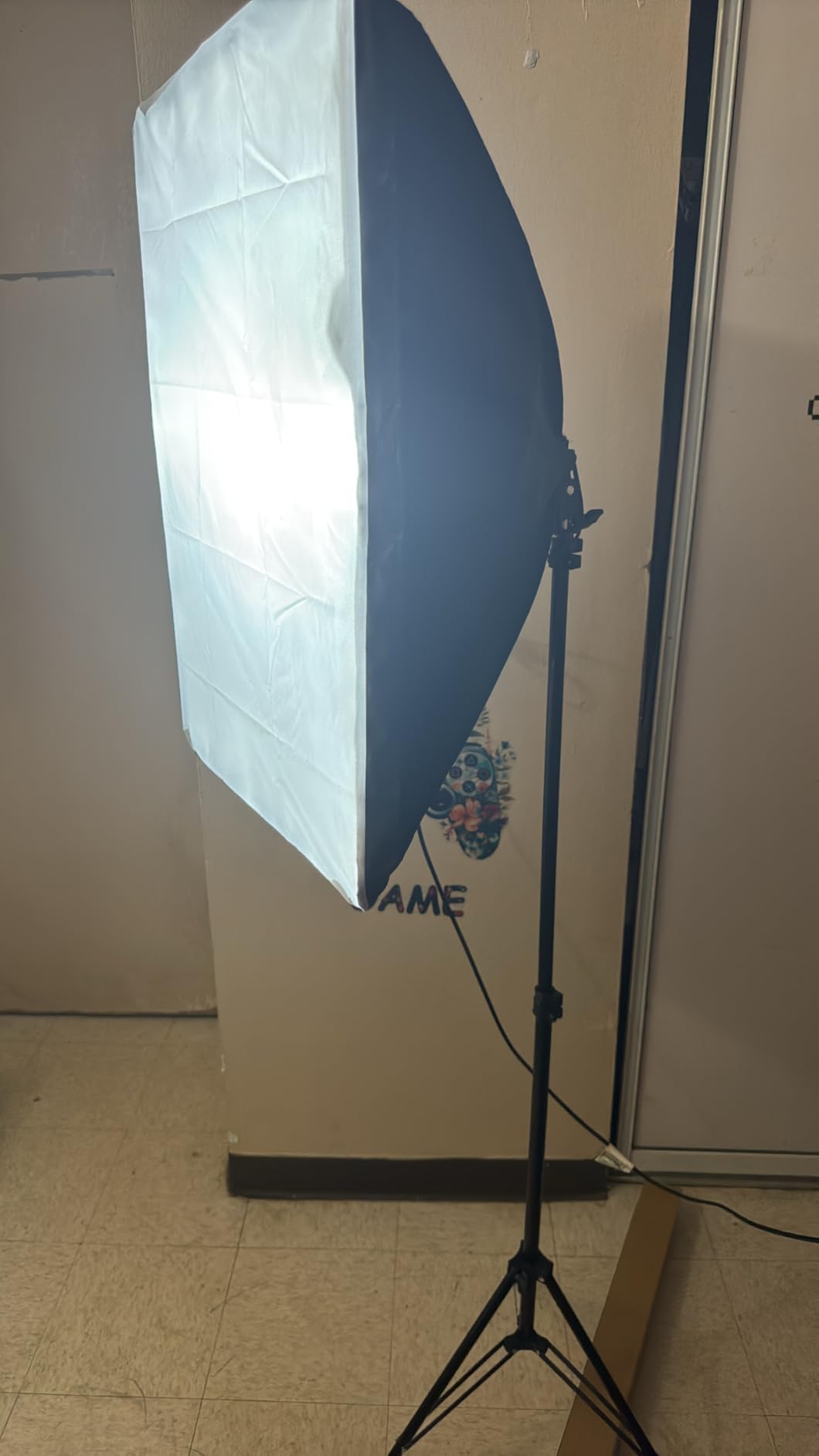 Skytex Softbox Lighting Kit 2Pack 20x28in Soft Box | 85W 2700-6400K E27 LED Bulb Continuous Photography Lighting, Photo Studio Lights Equipment for Camera Shooting, Video Recording customer photo 2