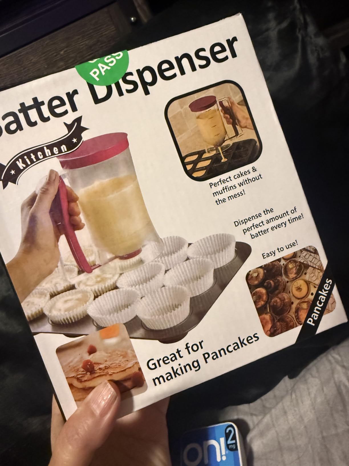 Batter separator Cupcakes Pancakes Cookie Cake Waffles Batter Dispenser cookie separator batter Cream Speratator Cup Measuring Baking Tools (red) customer photo 2